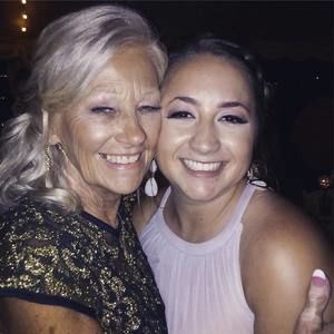 Meet your Posher, Danielle